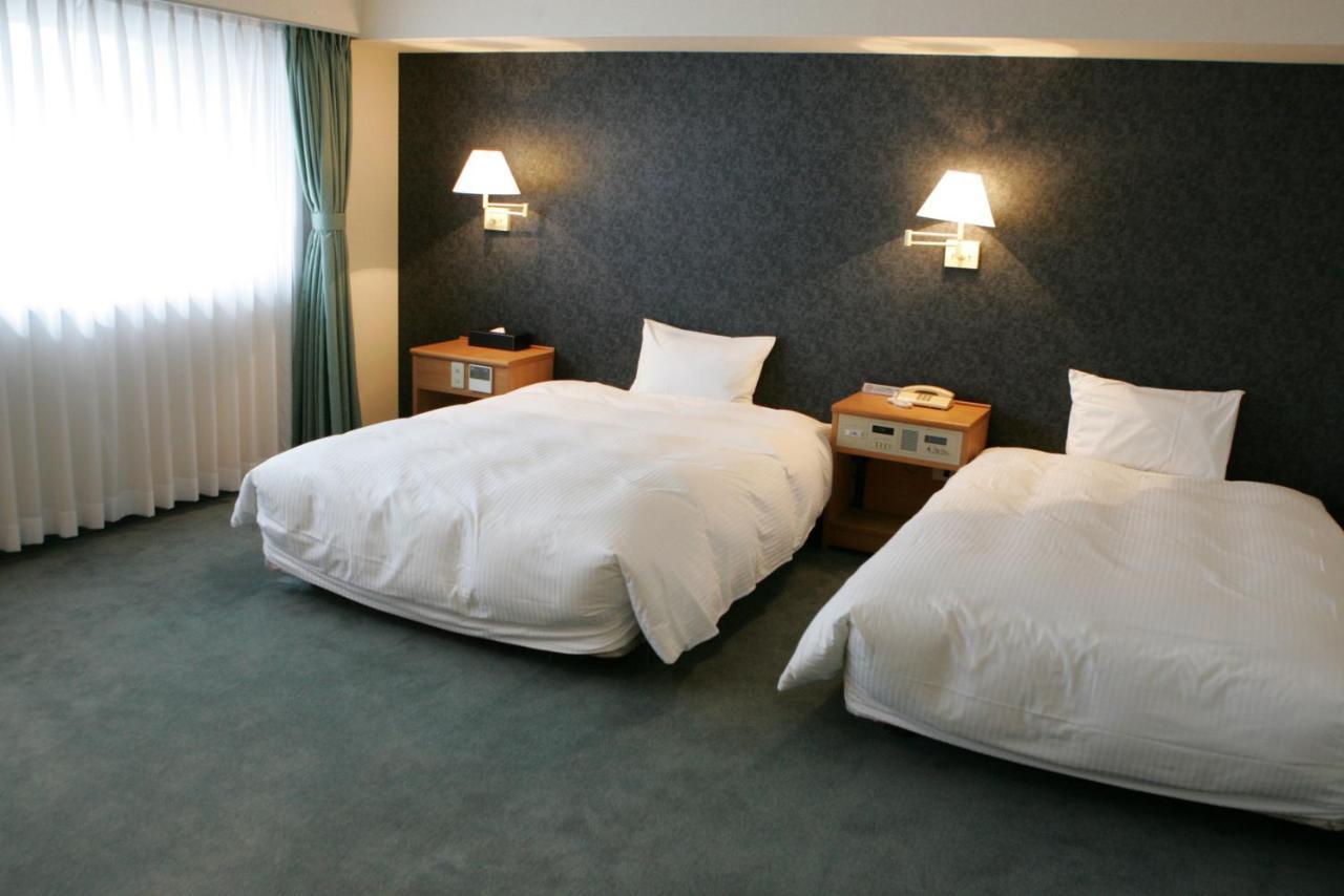 Green Rich Hotel Nishitetsu Ohashi Ekimae Fukuoka  Dış mekan fotoğraf