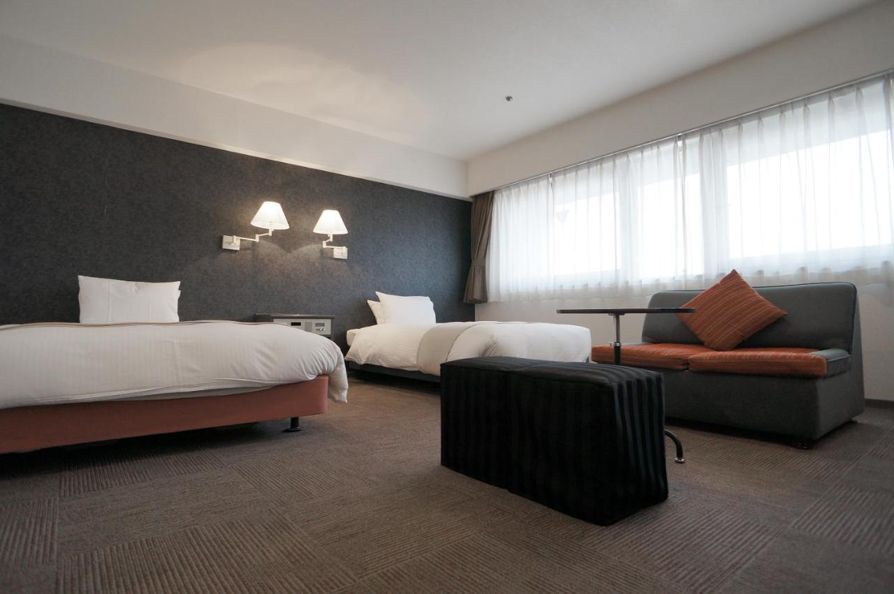 Green Rich Hotel Nishitetsu Ohashi Ekimae Fukuoka  Dış mekan fotoğraf